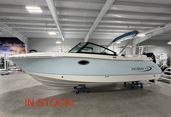 2027 R237 ICE BLUE WIDE BAND Boat